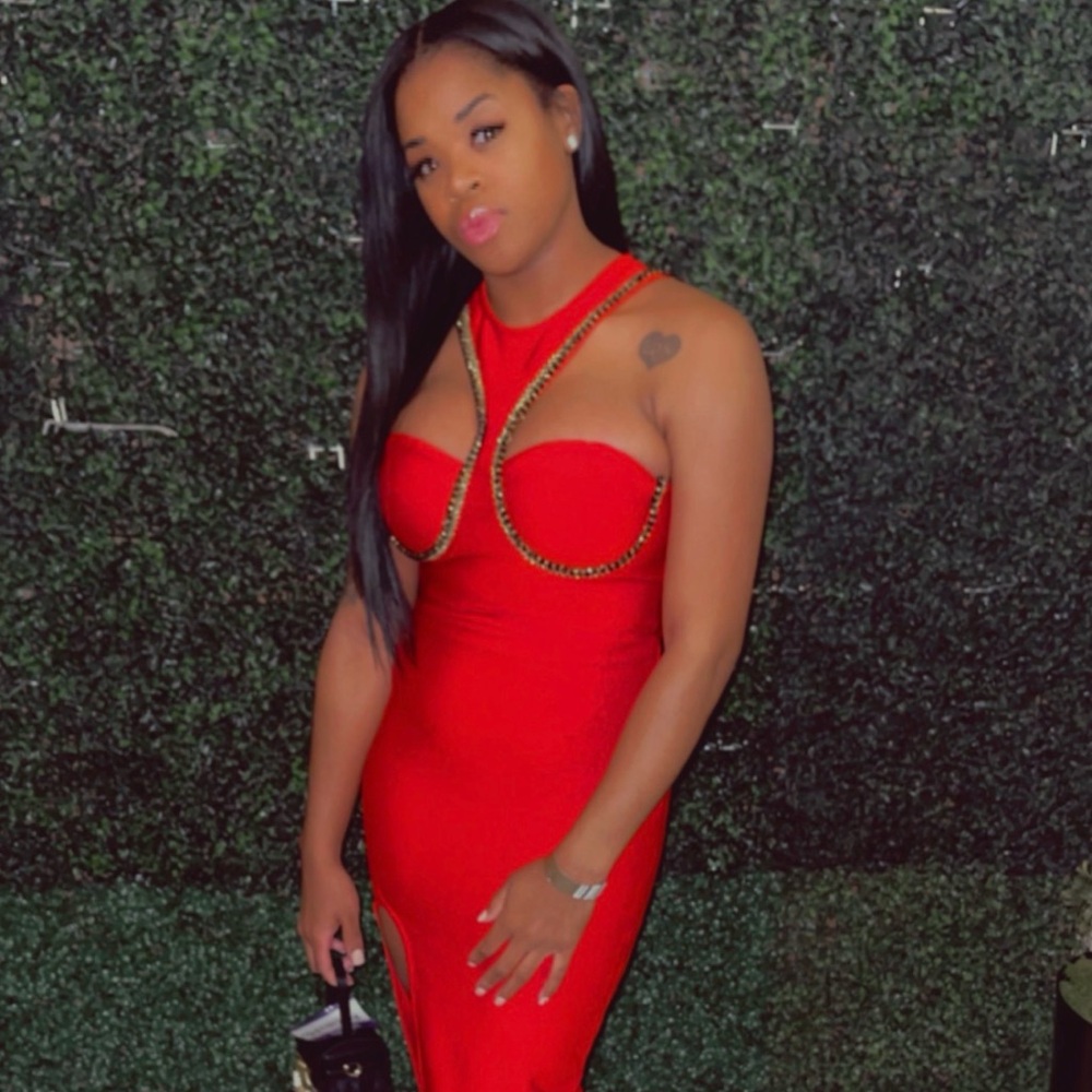 Chic Red Chain-Embellished Midi Dress